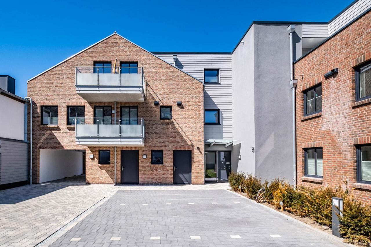 Haus Hummerklippe Apartment 5 Busum Exterior photo